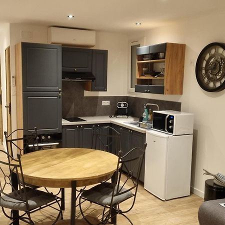 Appartement Neuf Avec Cuisine Прад Экстерьер фото